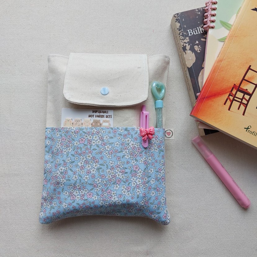 Pastel Renkli Çiçek Desenli Kitap Kılıfı - Görsel 5