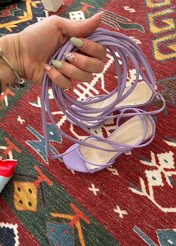 Lila Bağcıklı Topuklu Ayakkabı - Görsel 3