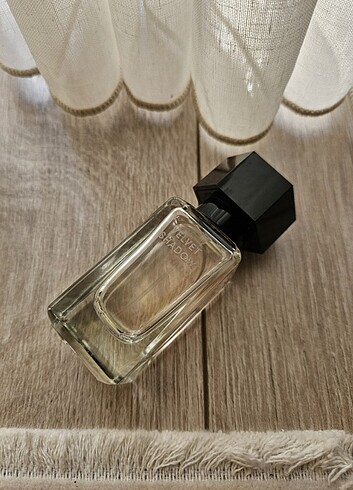 Zara velvet shadow parfüm 