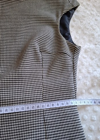 Kolsuz, V Yaka Gri Midi Elbise - Görsel 7