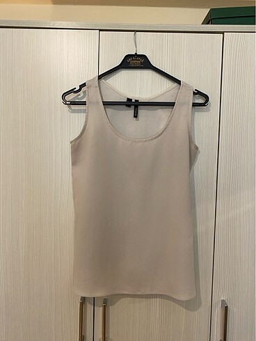 mango suit askılı bej bluz
