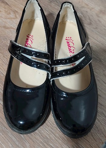 Siyah Parlak Tokalı Kız Babet Ayakkabı - Görsel 5