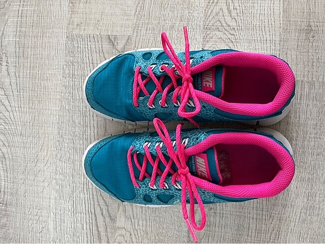 36,5 Beden mavi Renk Nike spor ayakkabı
