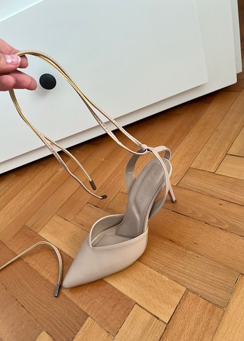 37 Beden Bej Deri Bağcıklı İnce Topuklu Stiletto Kadın Ayakkabı