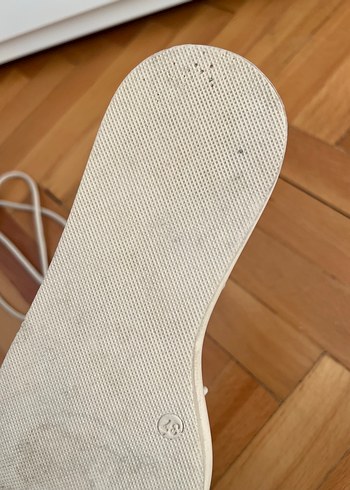Diğer Bej Altı Hafif Kalın Deri Kadın Sandalet
