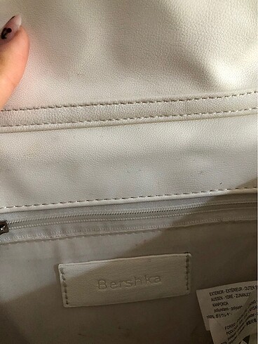  Beden beyaz Renk BERSHKA