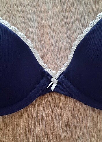 34 Beden H&M sütyen 