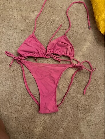 Pembe bikini