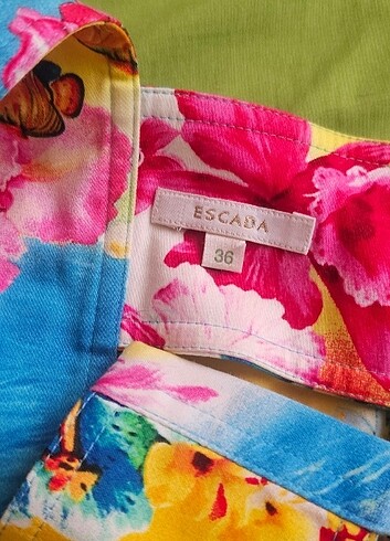 Escada elbise