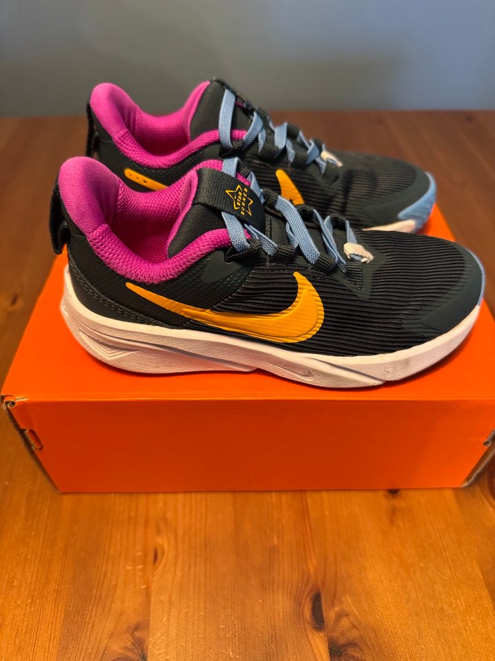 Nike Çok Renkli Spor Ayakkabı - Görsel 2