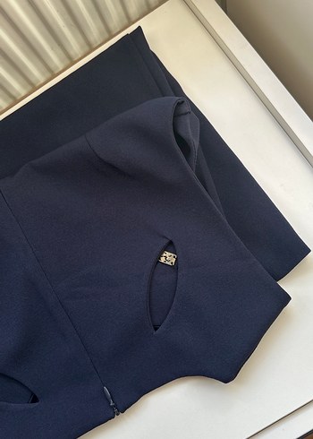 Lacivert Desenli elbise - Görsel 3