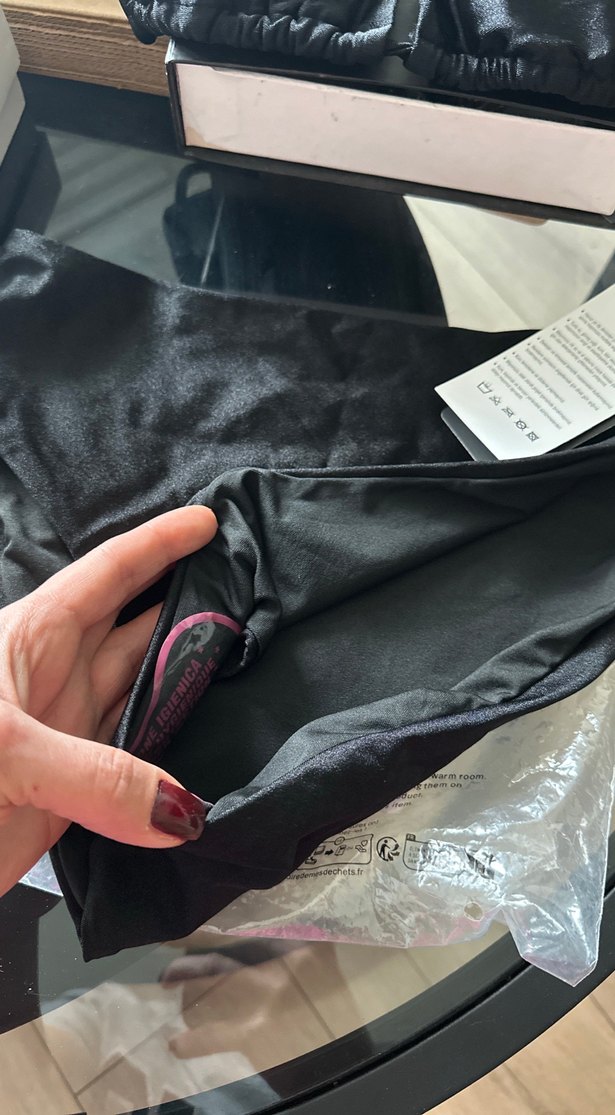 Siyah Gösterişli Strappy Bikini Takımı - Görsel 3