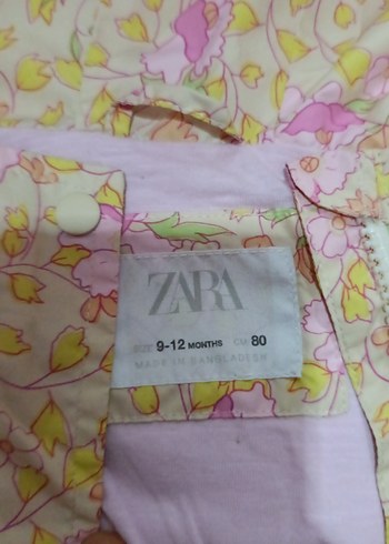 Kız Çocuk Kapüşonlu Desenli Yağmurluk - Görsel 2