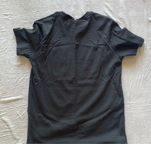 xl Beden Lagerfeld orjinal tshirt