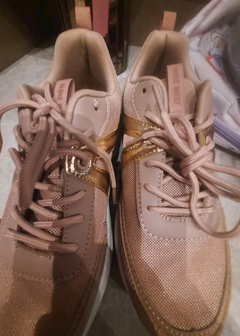 38 Beden ten rengi Renk nine west Kadın Spor Ayakkabı