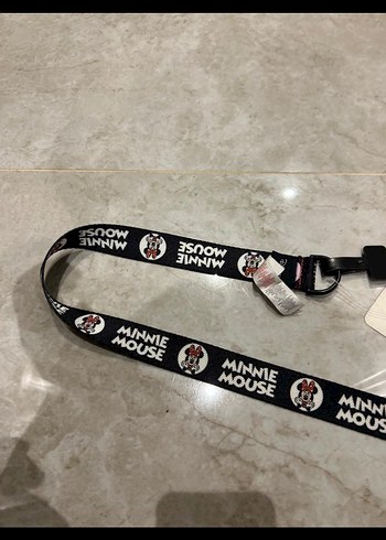 etiketli Minnie Mouse kemer - Görsel 2