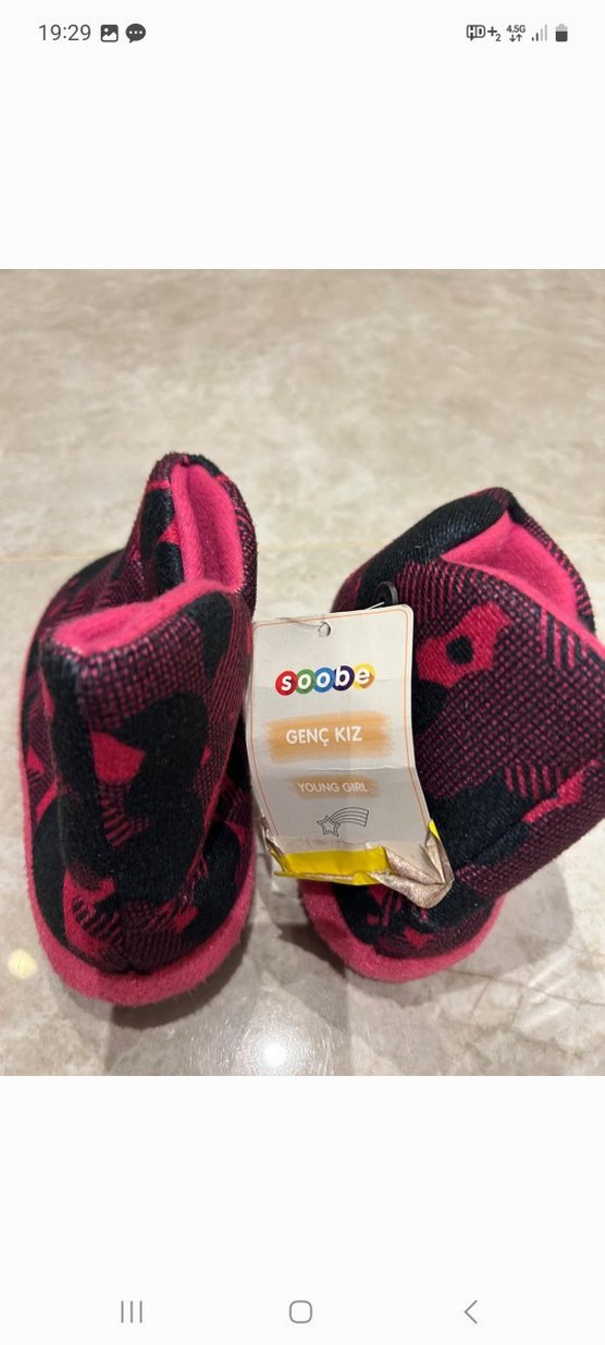 etiketli 33-34 numara ev botu - Görsel 3