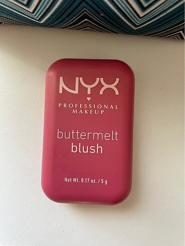 nyx buttermelt allık 07
