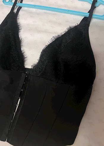 38 Beden Siyah V Yaka Fermuarlı Mini Bustiyer