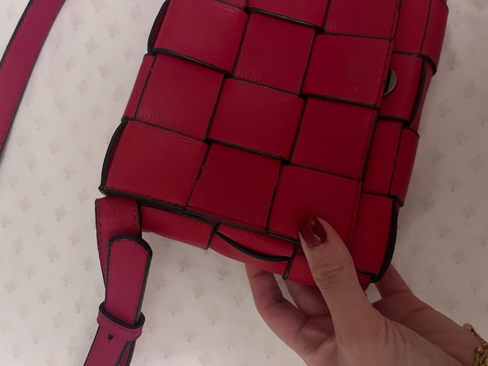 Kareli Kırmızı Deri Kadın Çanta - Görsel 4