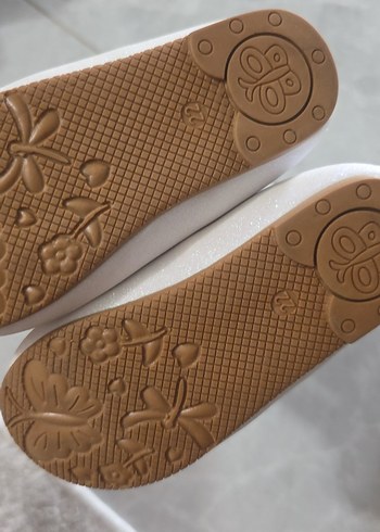 Kız Çocuk Beyaz Fiyonklu Babet - Görsel 3