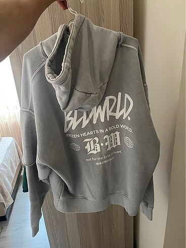 m Beden BERSHKA SWEAT