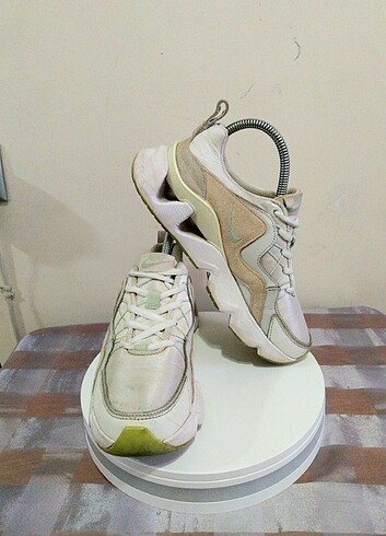 38 Beden NIKE RYZ 365 