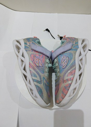 Skechers Işıklı Kız Çocuk Ayakkabı 33 Numara - Görsel 6