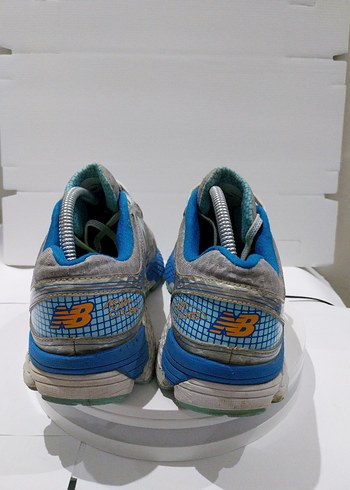 New Balance 860 V5 Erkek 41.5 - Görsel 6