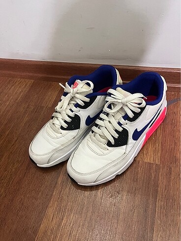 Nike Air Beyaz Spor Ayakkabı