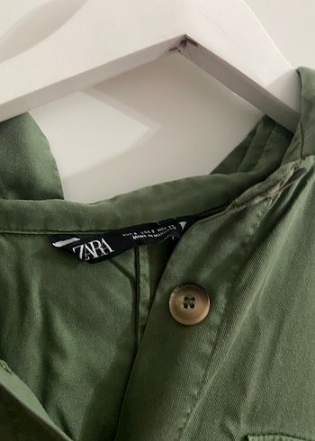 Zara Düğmeli Yeşil Midi Keten Elbise