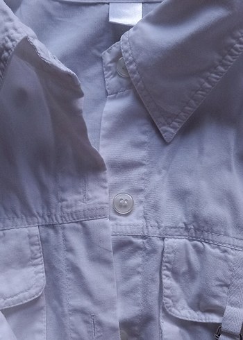 Düğmeli Beyaz Kolsuz Pamuklu Kadın Gömlek - Görsel 3