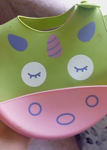 Yeşil ve Pembe Unicorn Desenli Bebek Önlüğü - Görsel 8