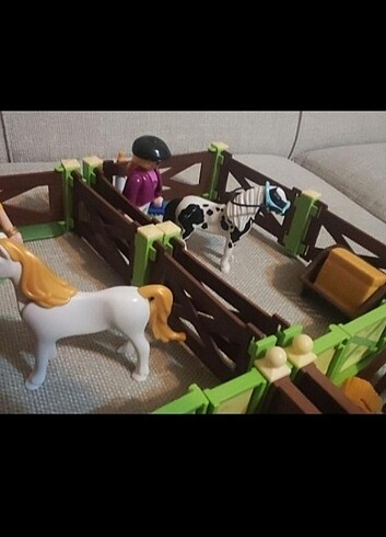 Beden Playmobil at çiftliği 2 karakter ile
