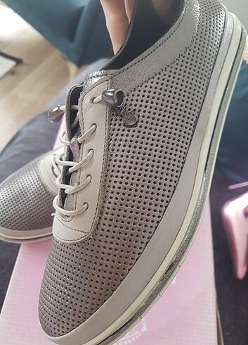 Voyager loafer
