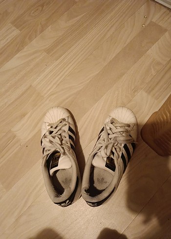 Beyaz Siyah Detaylı süperstar orjinal adidas Kadın Spor Ayakkabı - Görsel 2