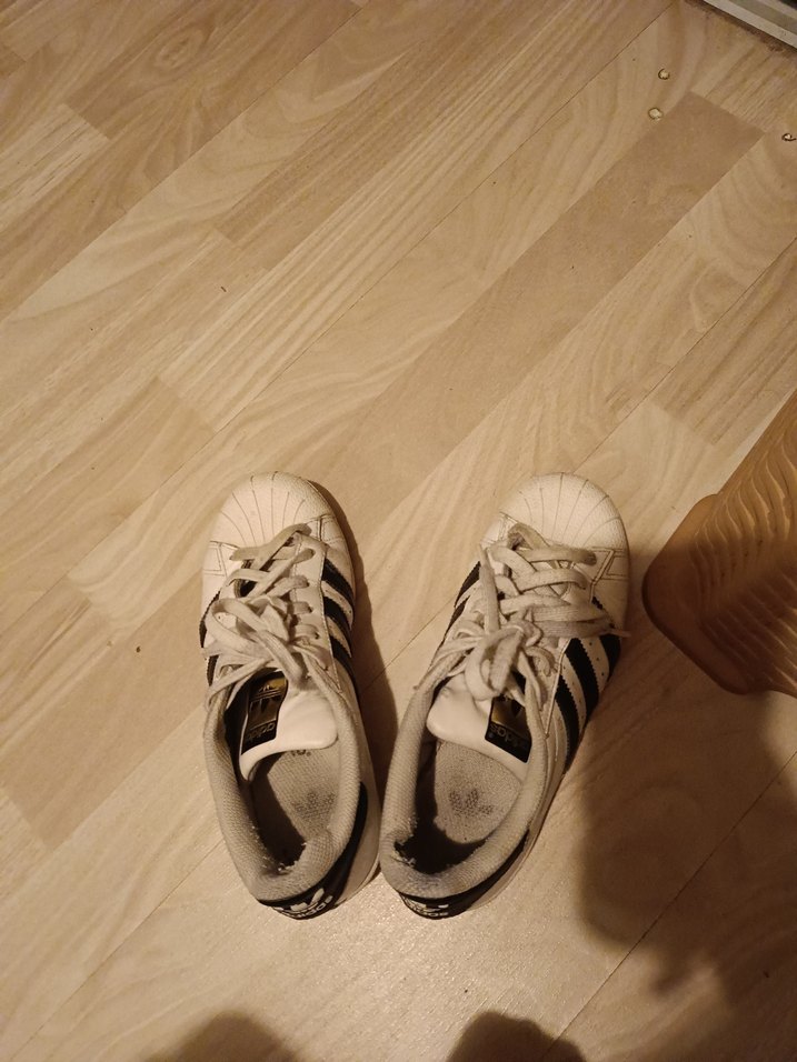 Beyaz Siyah Detaylı süperstar orjinal adidas Kadın Spor Ayakkabı - Görsel 2