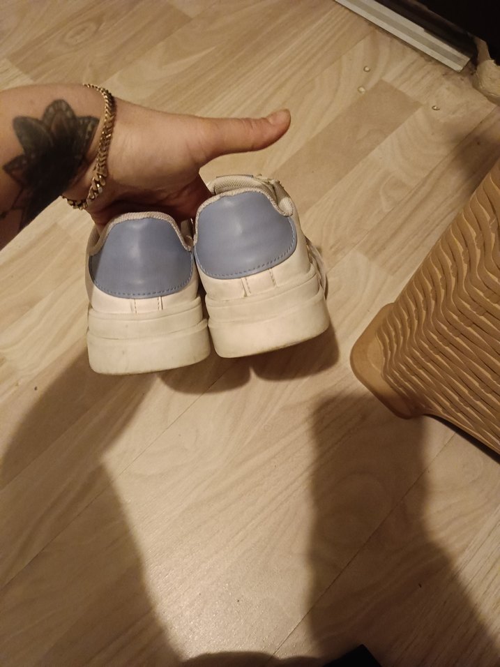 Beyaz fabrika spor ayakkabı - Görsel 3