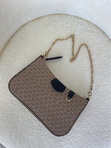 Michael Kors Baget Çanta