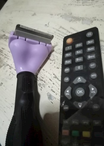 Mor Tüy Toplayıcı Kedi Tarağı - Görsel 7