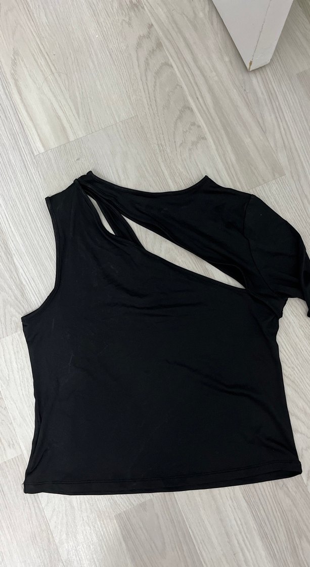 Siyah Drapeli V Yaka Mini Bluz - Görsel 3