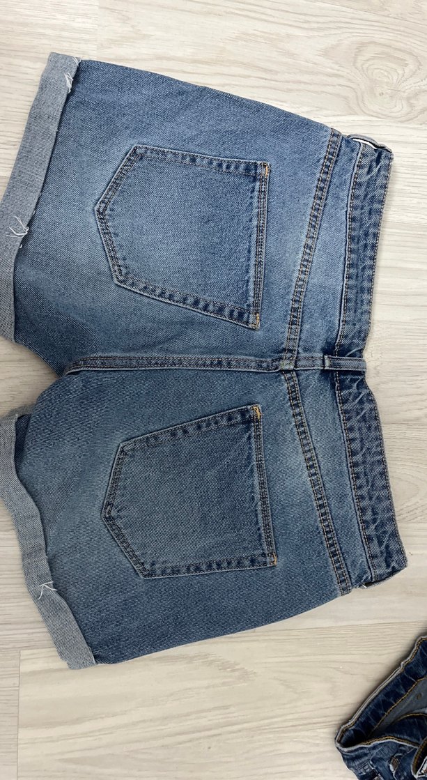 Tokalı, Bol Kesim Mini Kot Şort - Görsel 2