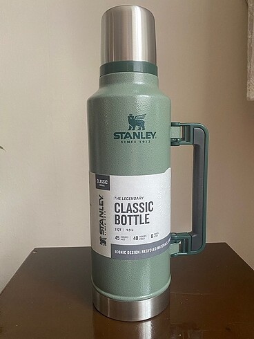 Stanley 1.9 Classic Bottle