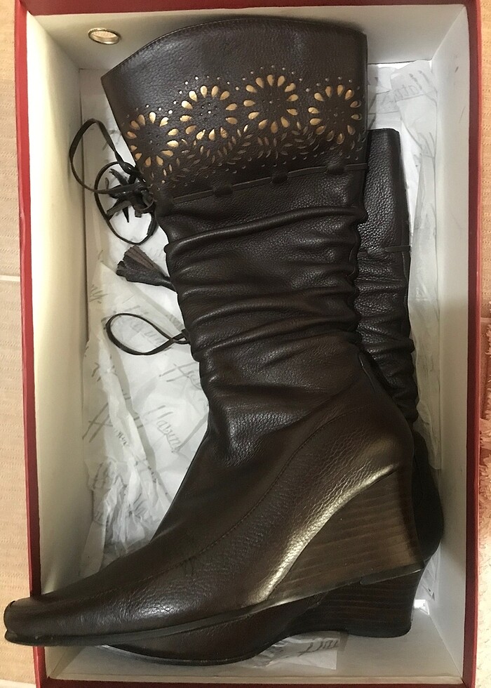 Kahverengi çizme - Görsel 2