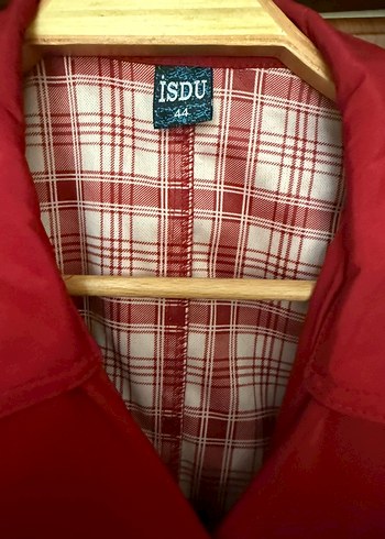 Düğmeli Kırmızı Midi Trençkot - Görsel 4