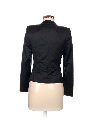 36 Beden ipekyol Blazer %70 İndirimli.