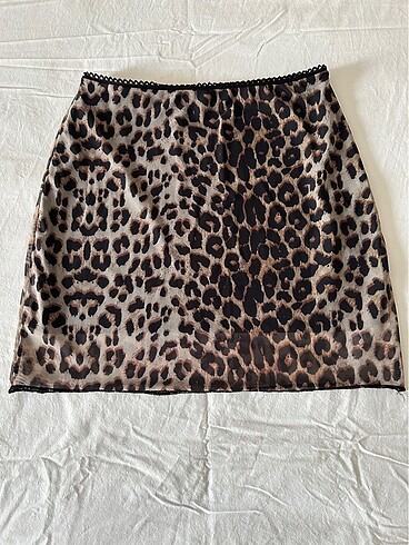 leopar desenli etek