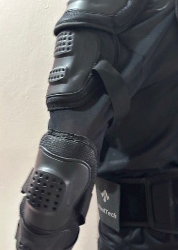 Siyah Desenli Motorcu montu - Görsel 3