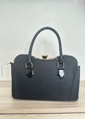 Klasik Siyah Deri Kadın Çanta - Görsel 3