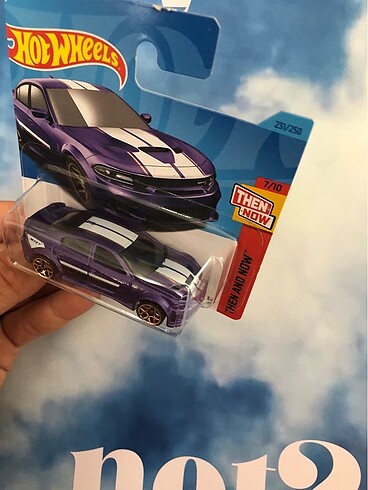  Beden Renk Hot Wheels 20,Dodge Charger SRT HELLCAT